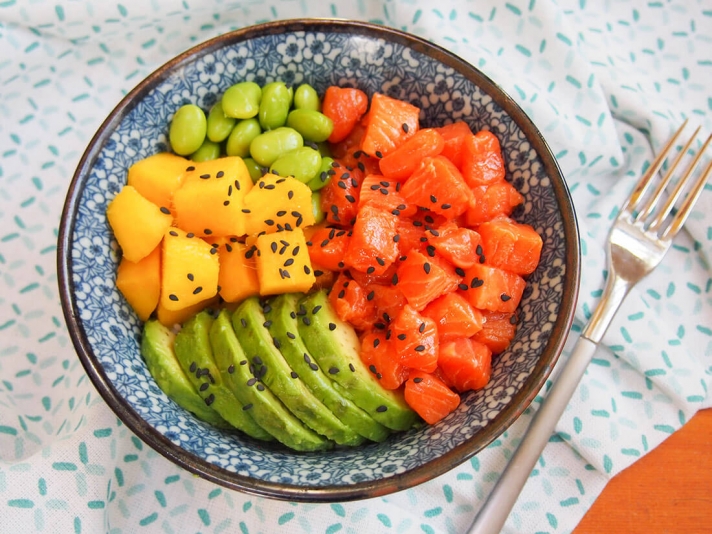 Receta Poke de salmon, la manera mas facil y rapida de preparar un poke bowl